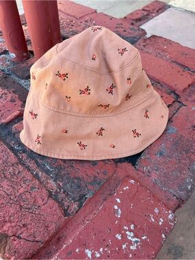 wild fable Peach Floral Embroidered Bucket Hat
